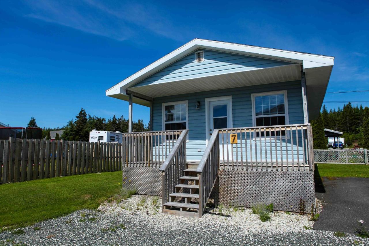 Peck'S Housekeeping Cottages Louisbourg Bagian luar foto